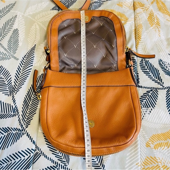 Vince Camuto M Camel Tan Pebble Leather Expandable Flap Front Crossbody Purse - Picture 9 of 10